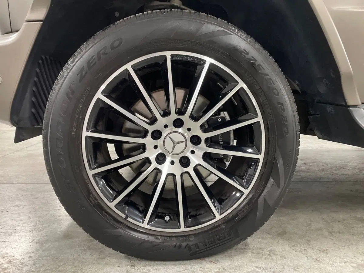 Mercedes-Benz Classe G usata a Macerata (8)