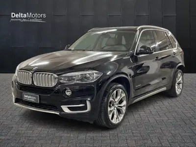BMW X5 xDrive30d 258CV Experience del 2017 usata a Montecosaro