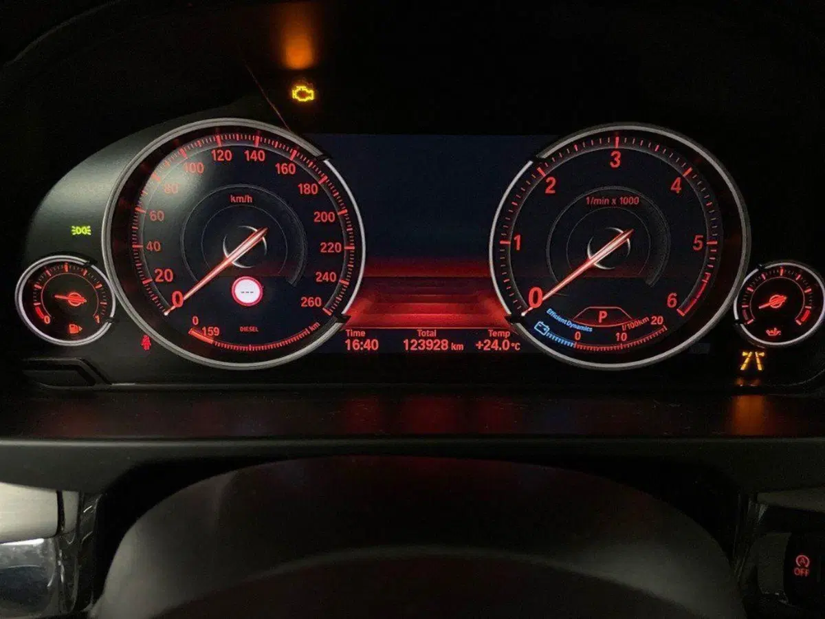BMW X5 usata a Macerata (9)