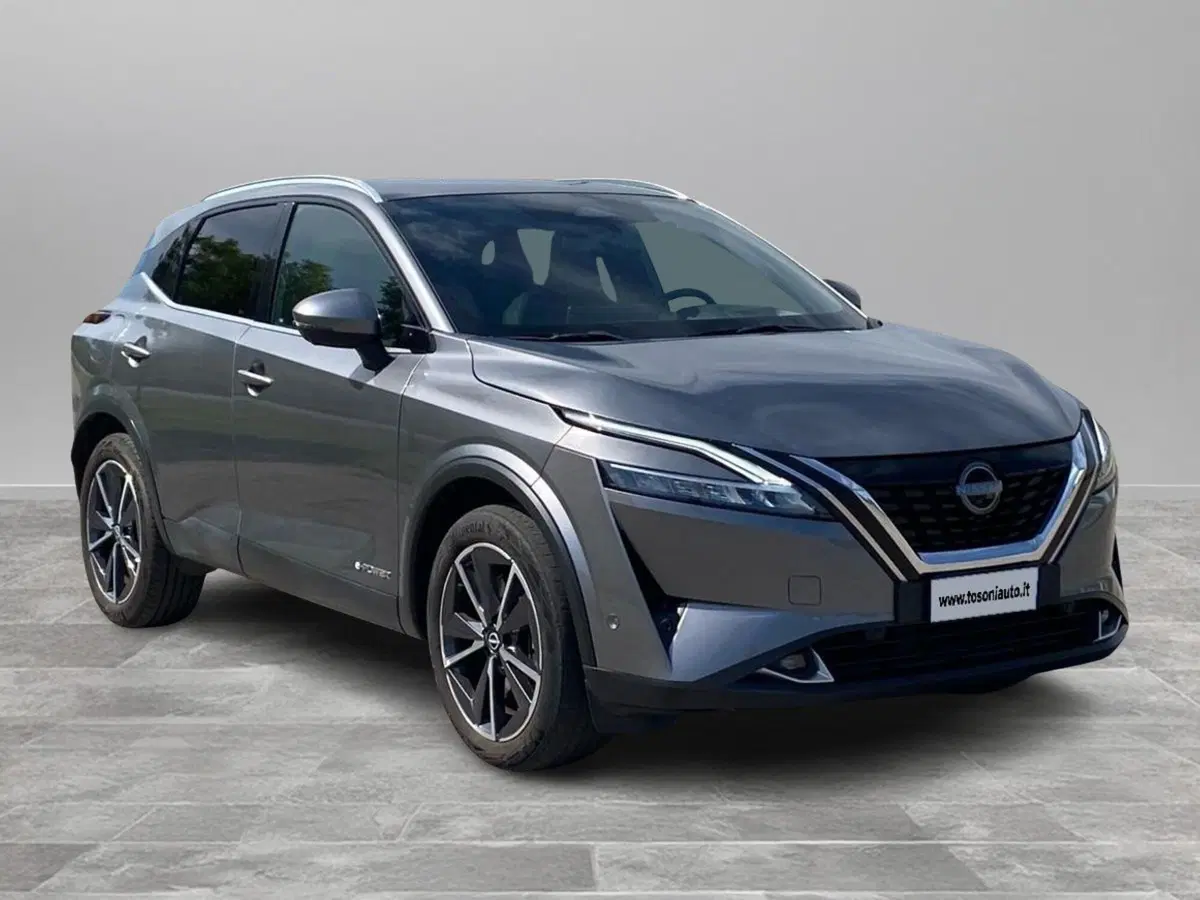 Nissan Qashqai usata a Siena (2)