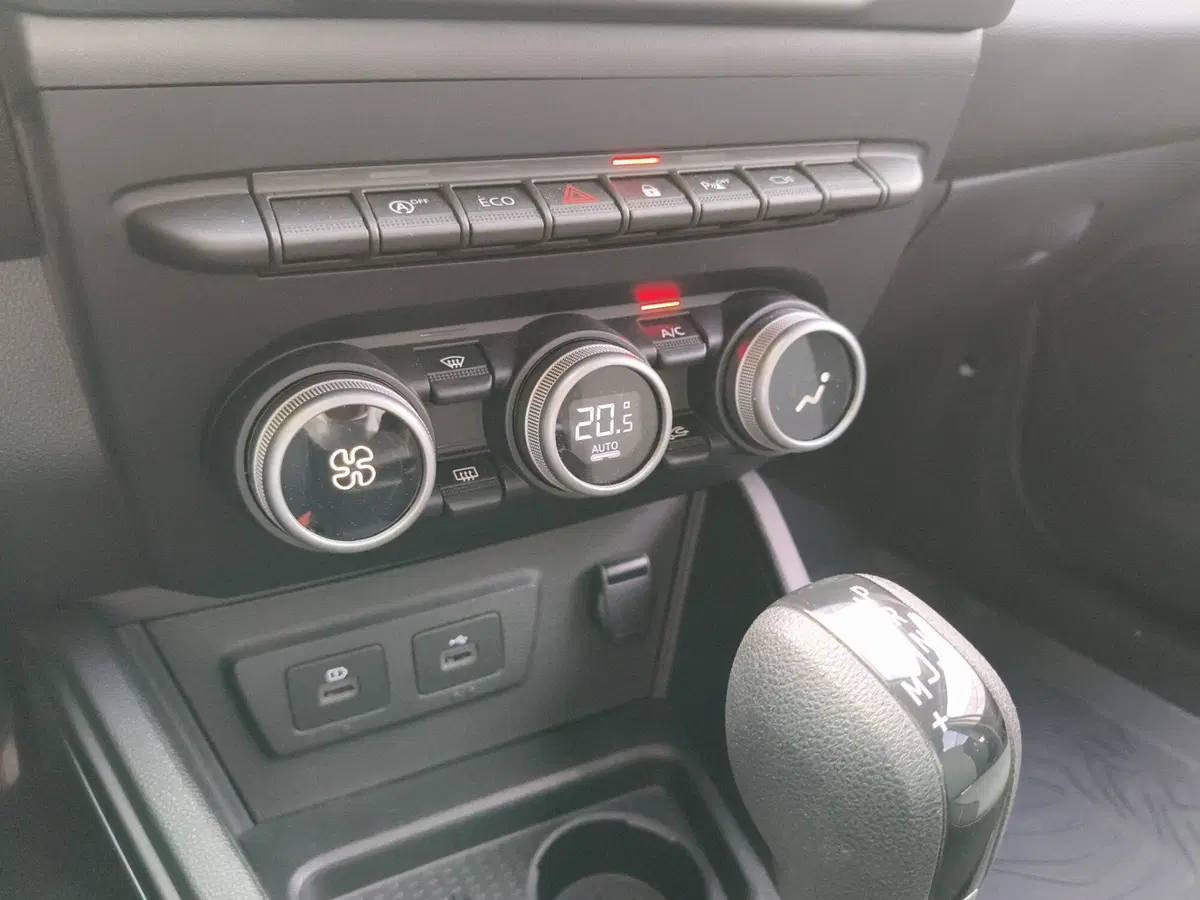 Dacia Duster usata a Brescia (15)