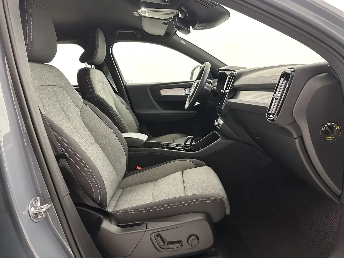 Volvo XC40 usata a Bergamo (3)