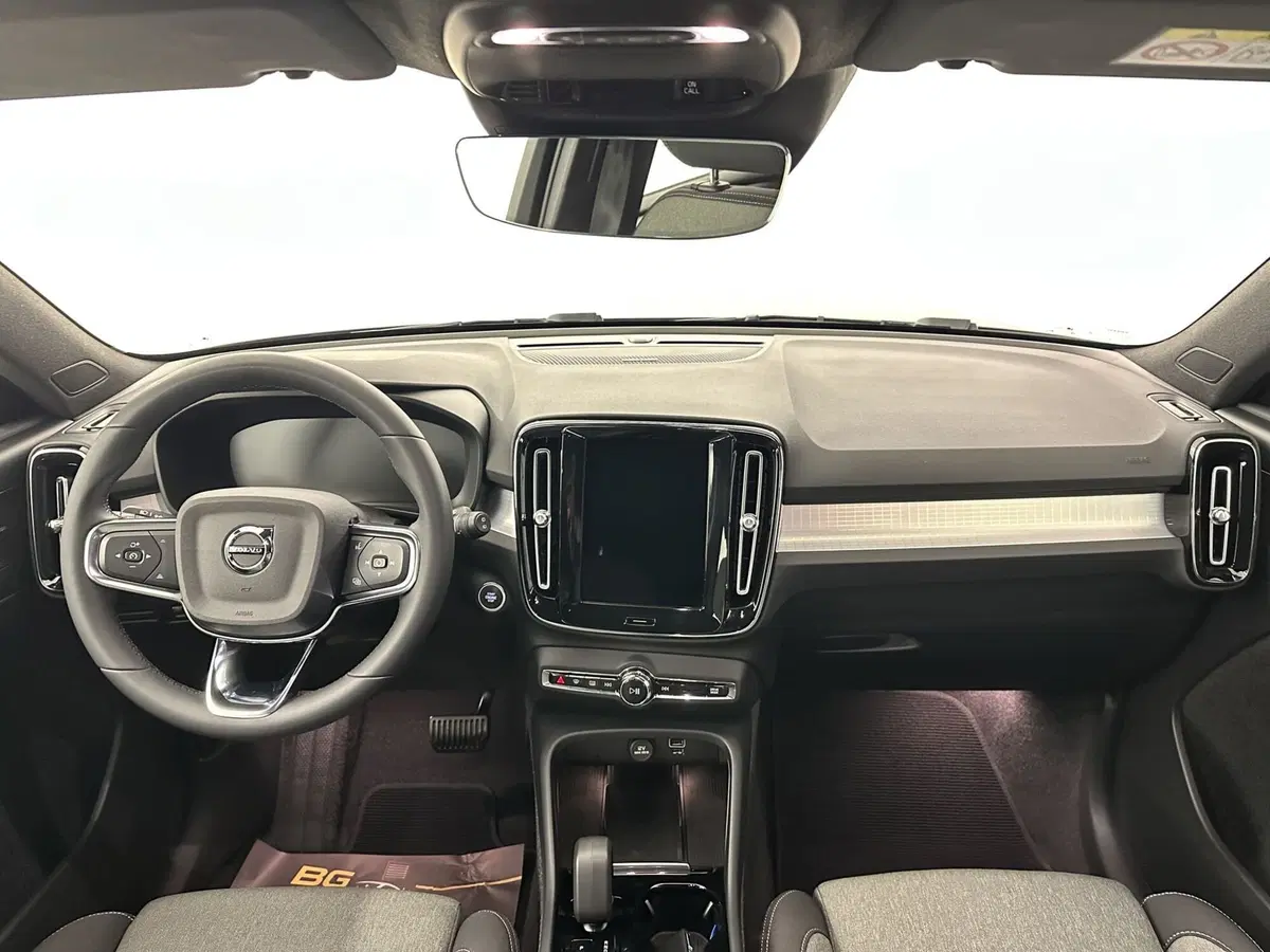 Volvo XC40 usata a Bergamo (4)