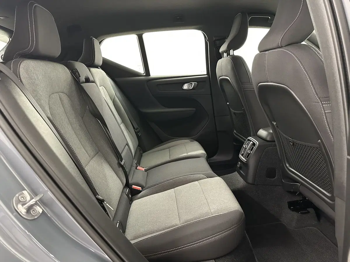 Volvo XC40 usata a Bergamo (5)