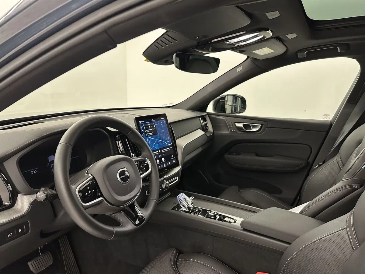 Volvo XC60 usata a Bergamo (13)