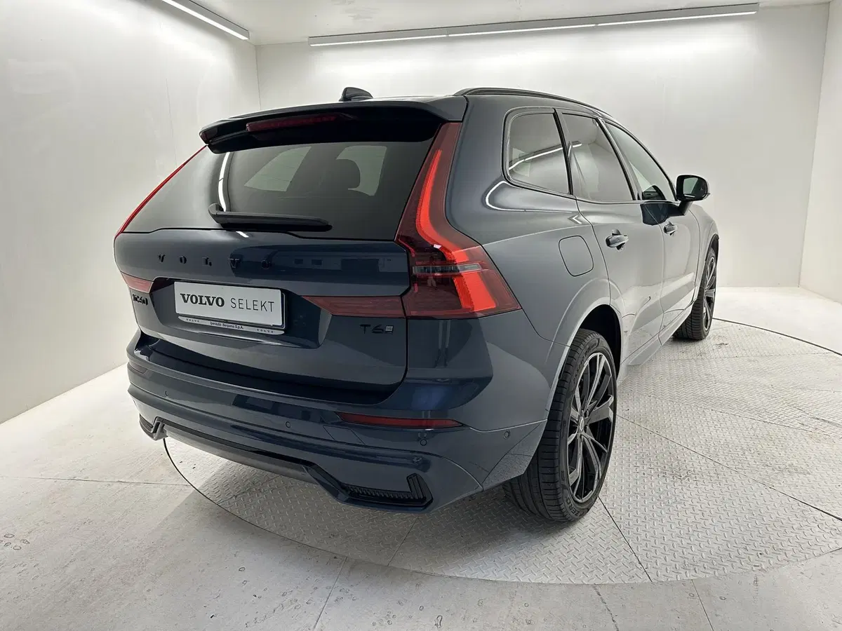 Volvo XC60 usata a Bergamo (2)