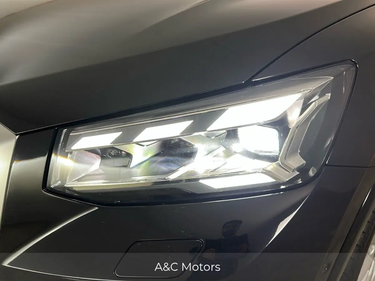 Audi Q2 usata a Napoli (20)