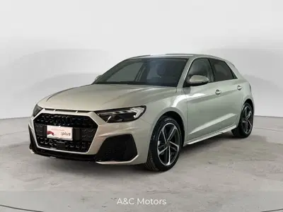 Audi A1 Sportback 25 TFSI S tronic Identity Black del 2025 usata a Pozzuoli