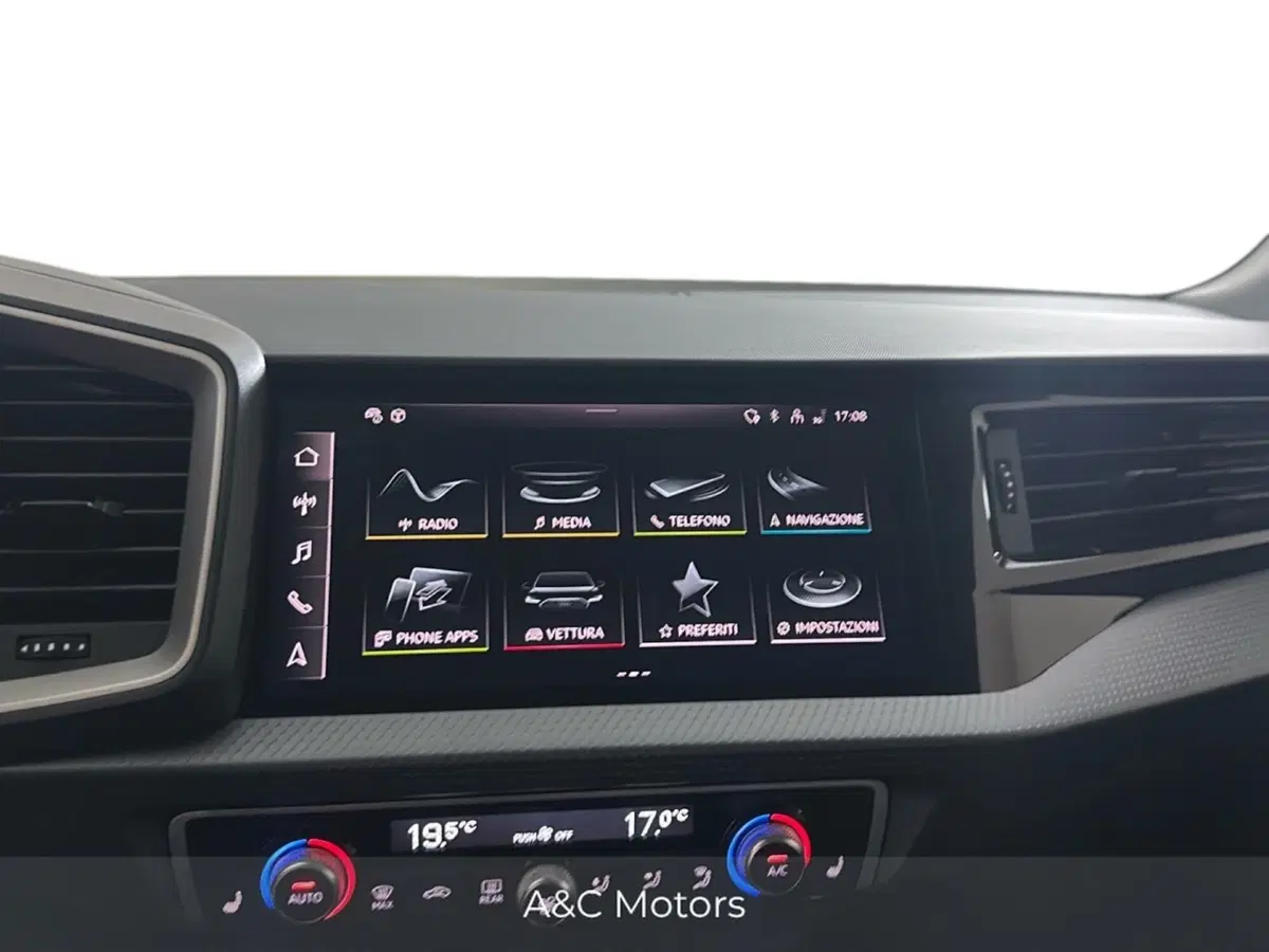 Audi A1 Sportback usata a Napoli (13)
