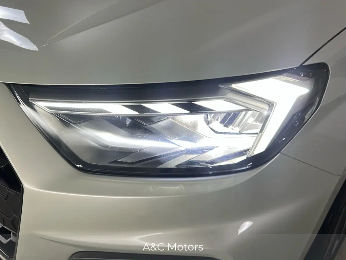 Audi A1 Sportback usata a Napoli (20)