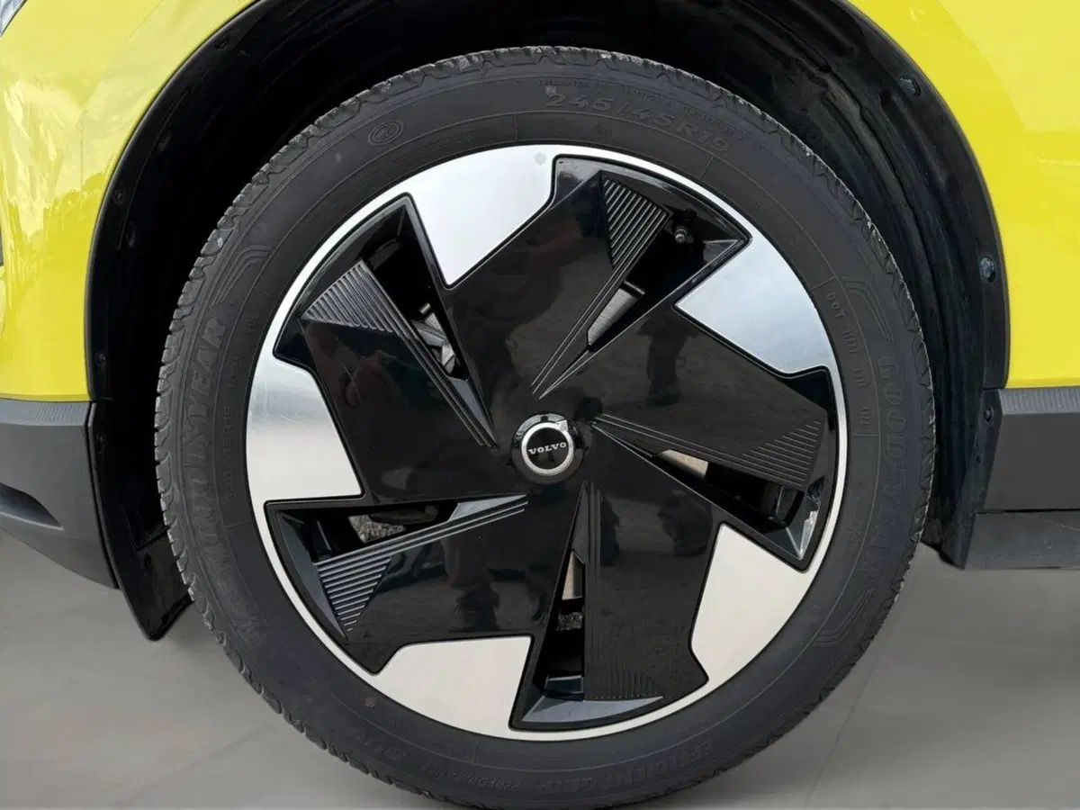 VOLVO Veicoli Commerciali EX30 usata a Palermo (11)