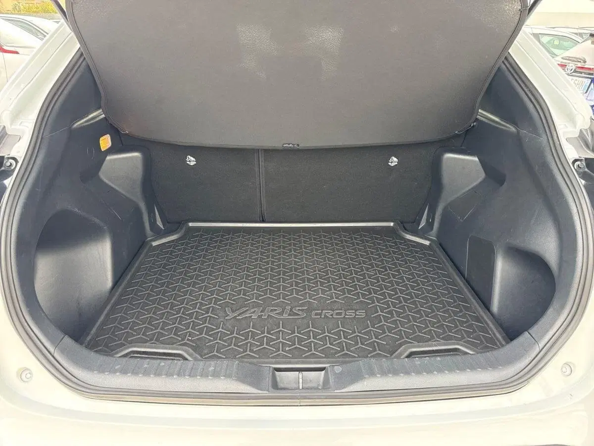 Toyota Yaris Cross usata a Palermo (6)