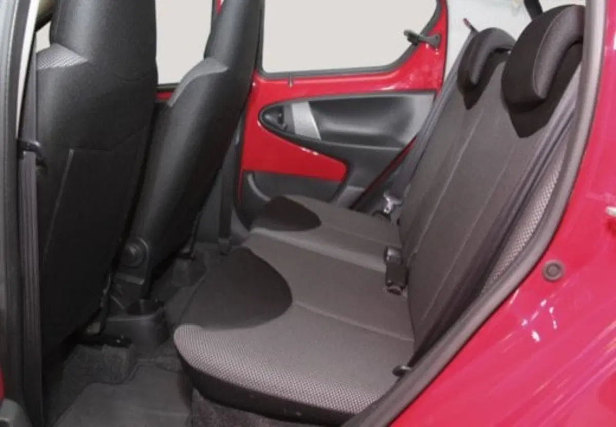 Toyota Aygo usata a Palermo (15)