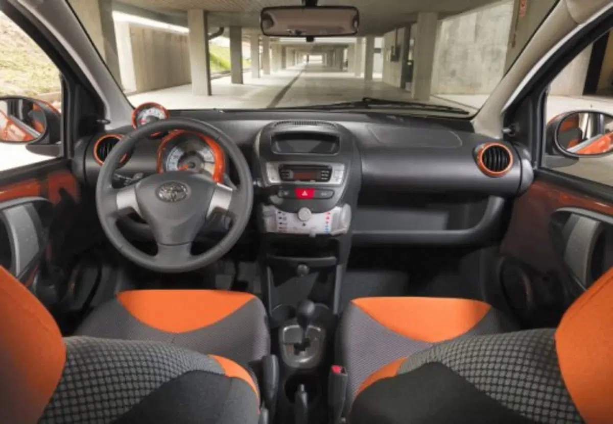 Toyota Aygo usata a Palermo (16)