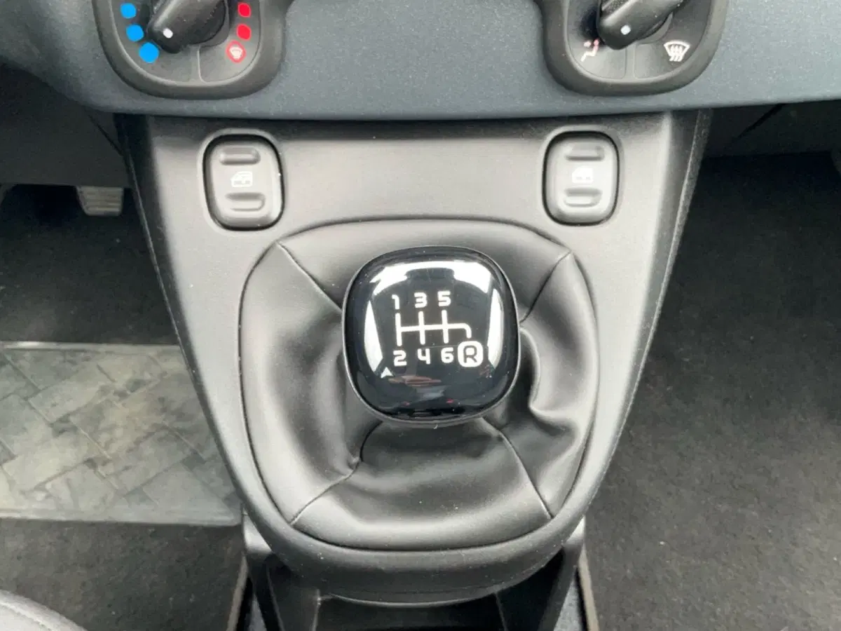 Fiat Panda Cross usata a Reggio Calabria (16)