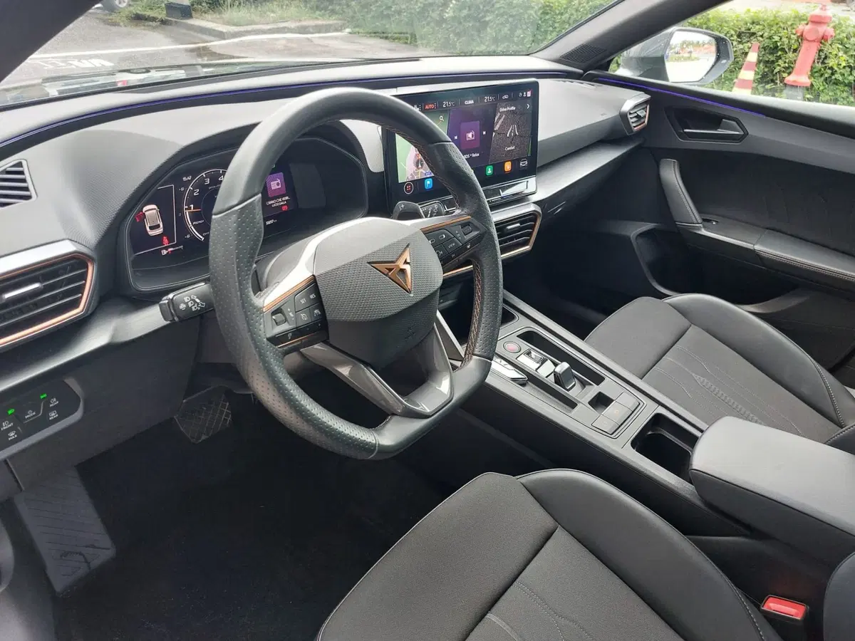 Cupra Leon Station Wagon usata a Frosinone (10)