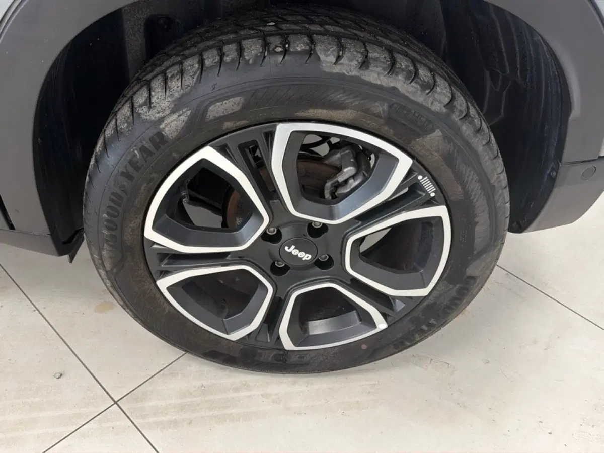 Jeep Avenger usata a Palermo (5)