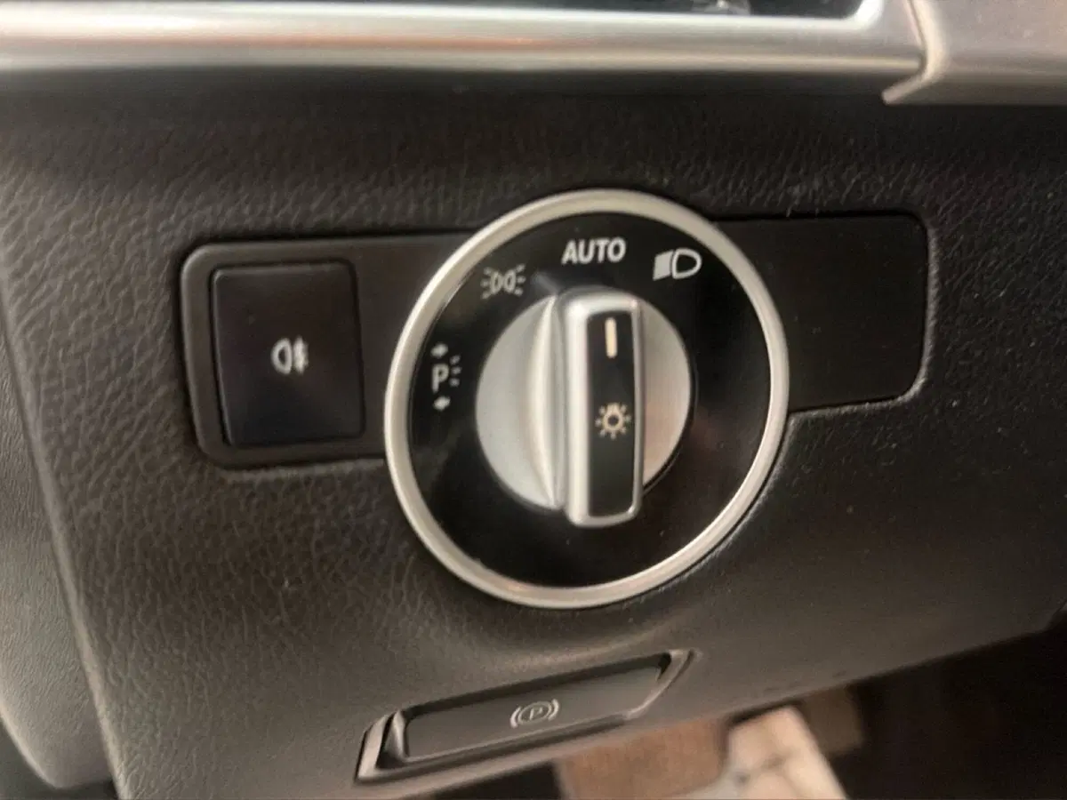 Mercedes-Benz GLE SUV usata a Palermo (12)