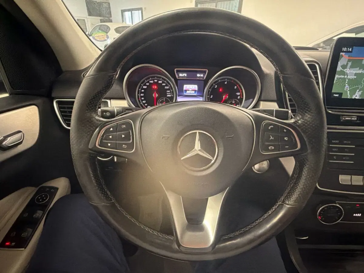 Mercedes-Benz GLE SUV usata a Palermo (20)