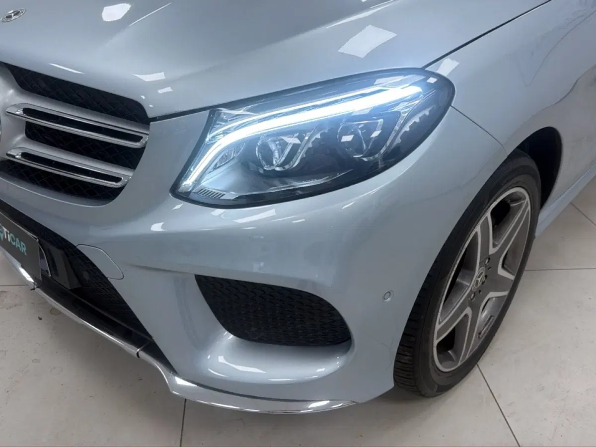 Mercedes-Benz GLE SUV usata a Palermo (4)