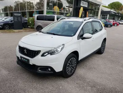 Peugeot 2008 BlueHDi 100 S&S Active del 2018 usata a Ravenna