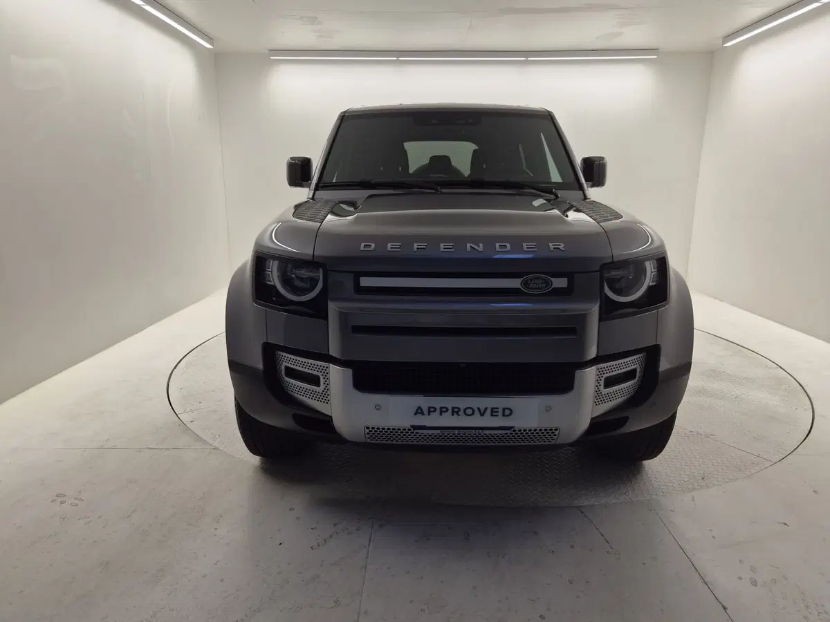 Land Rover Defender usata a Bergamo (8)