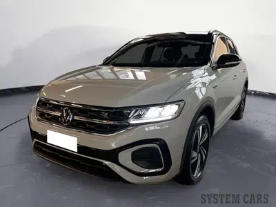 Volkswagen T-Roc 1.5 tsi R-Line dsg del 2024 usata a Seveso