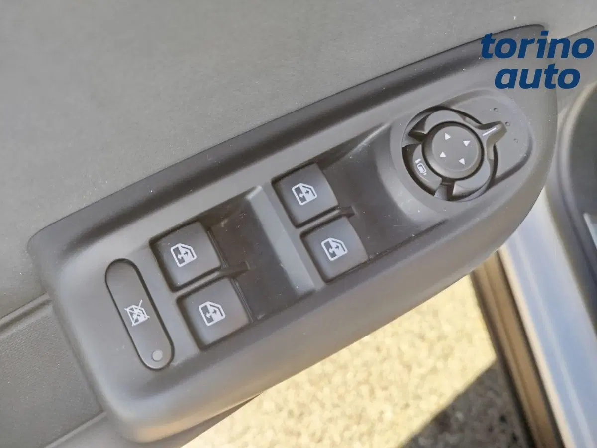 Alfa Romeo Tonale usata a Cuneo (17)