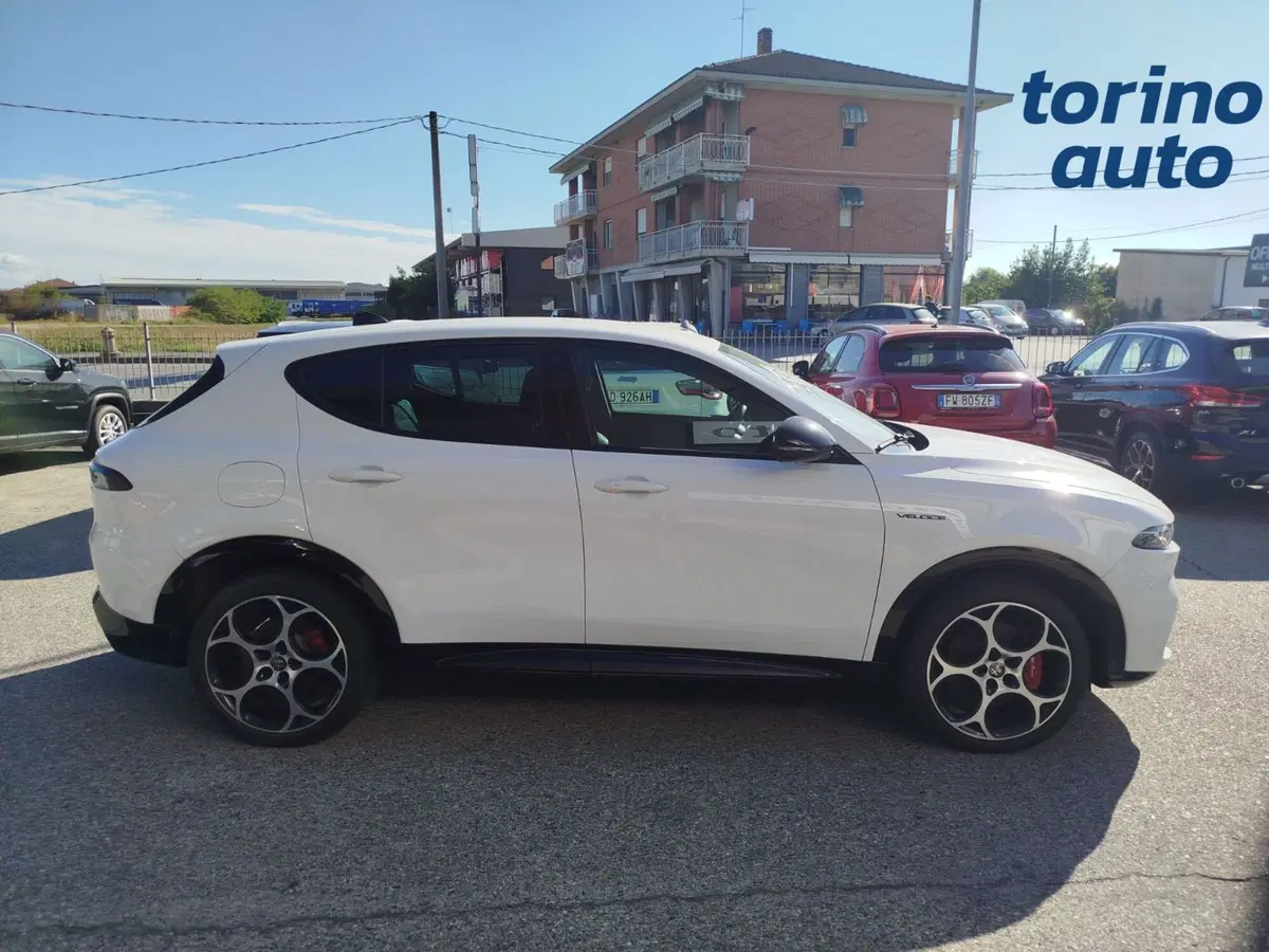 Alfa Romeo Tonale usata a Cuneo (8)