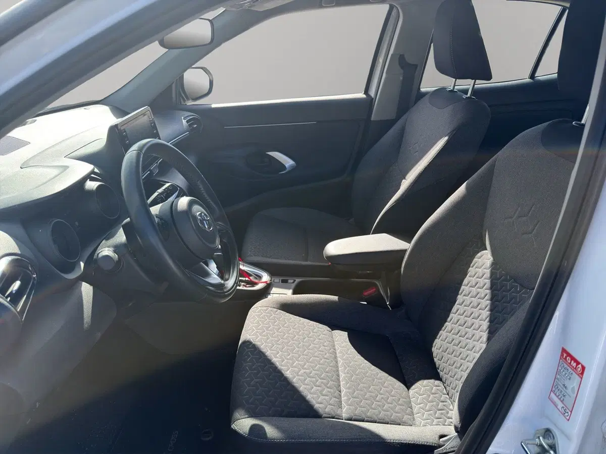 Toyota Yaris Cross usata a Macerata (9)