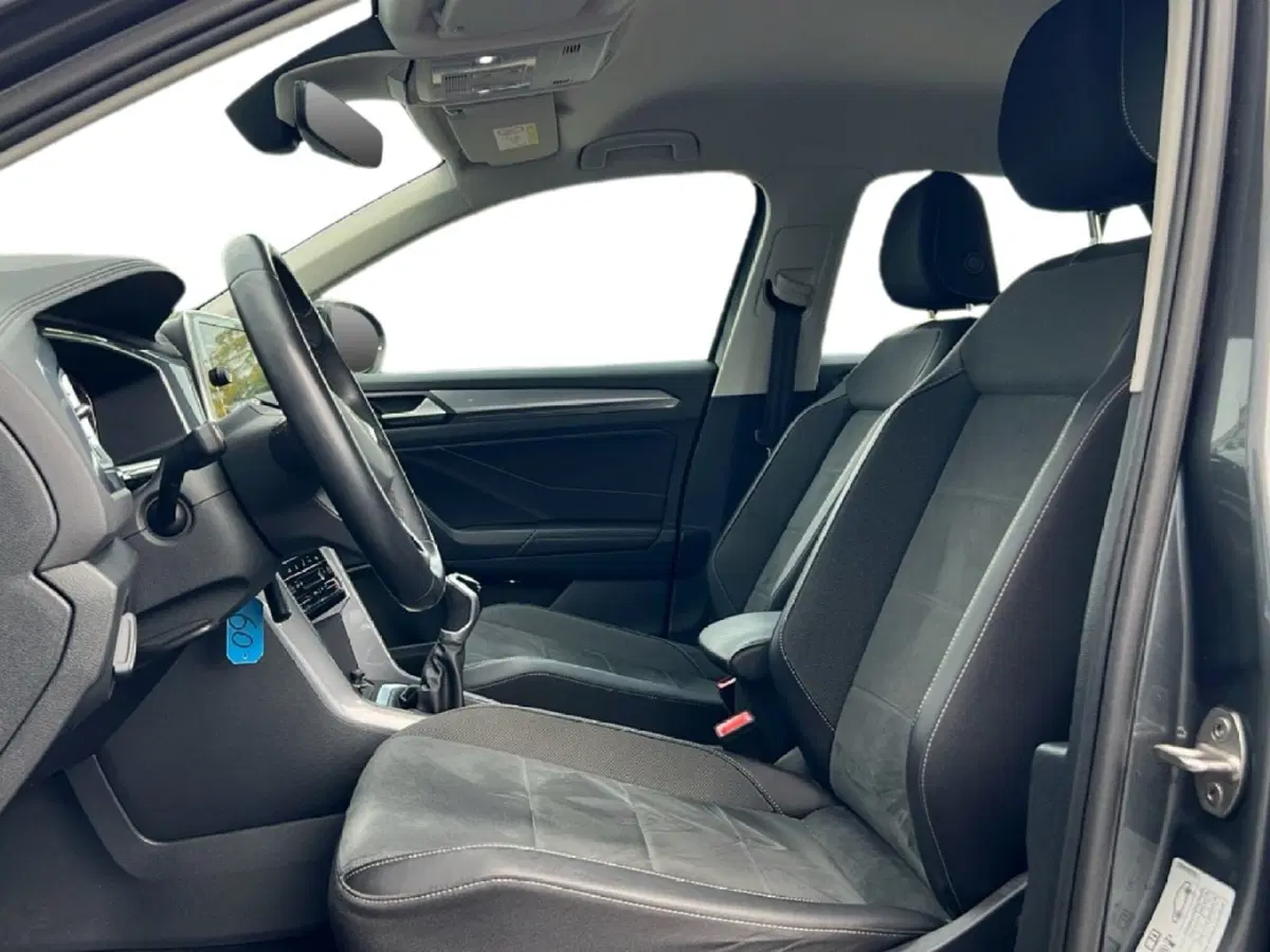 Volkswagen T-Roc usata a Grosseto (11)