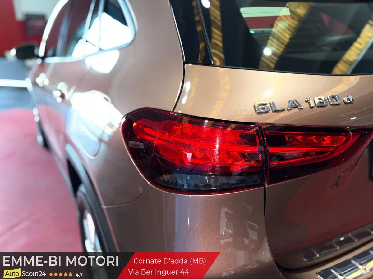 Mercedes-Benz GLA SUV usata a Monza e Brianza (5)