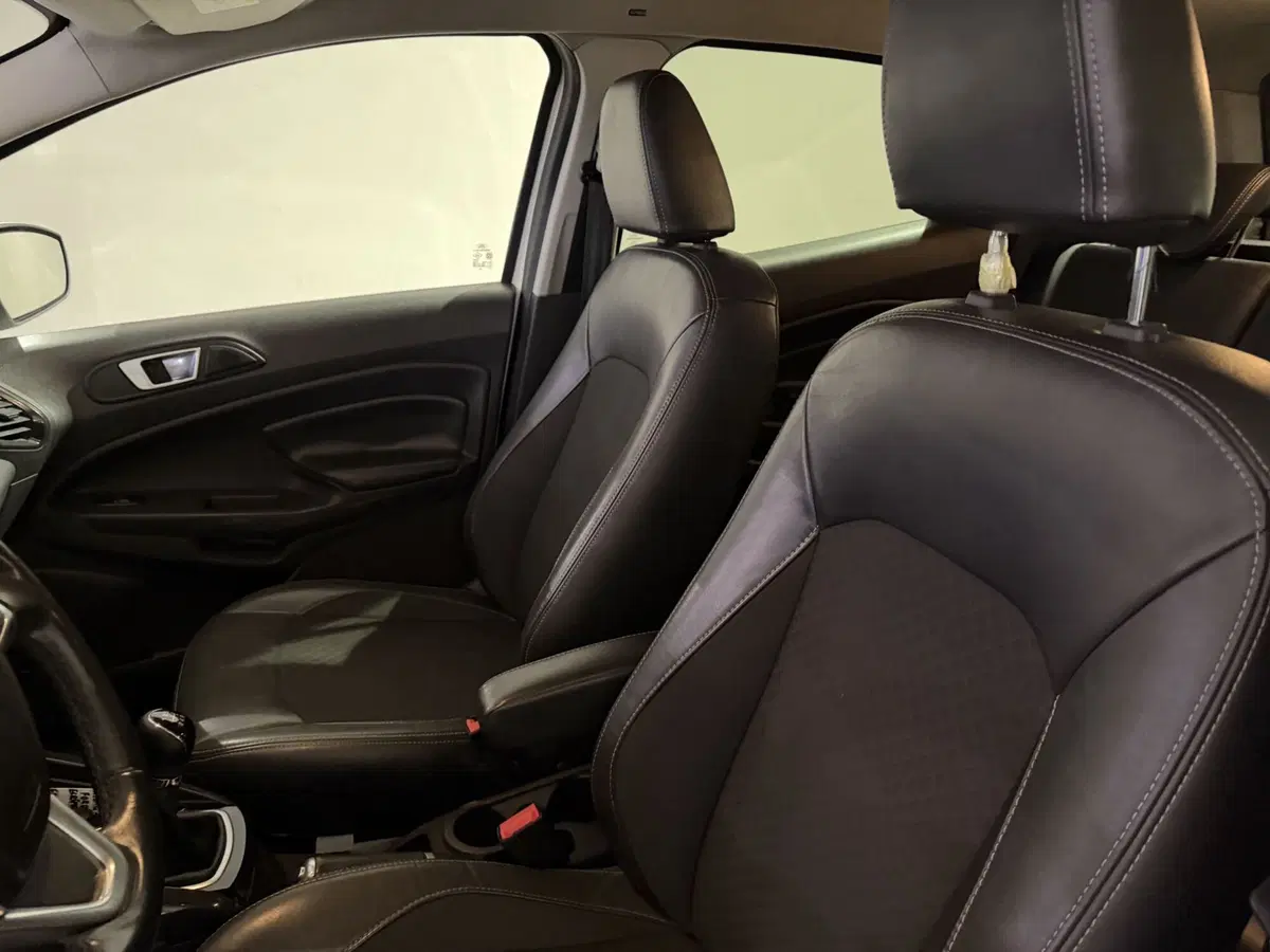 Ford EcoSport usata a Genova (9)
