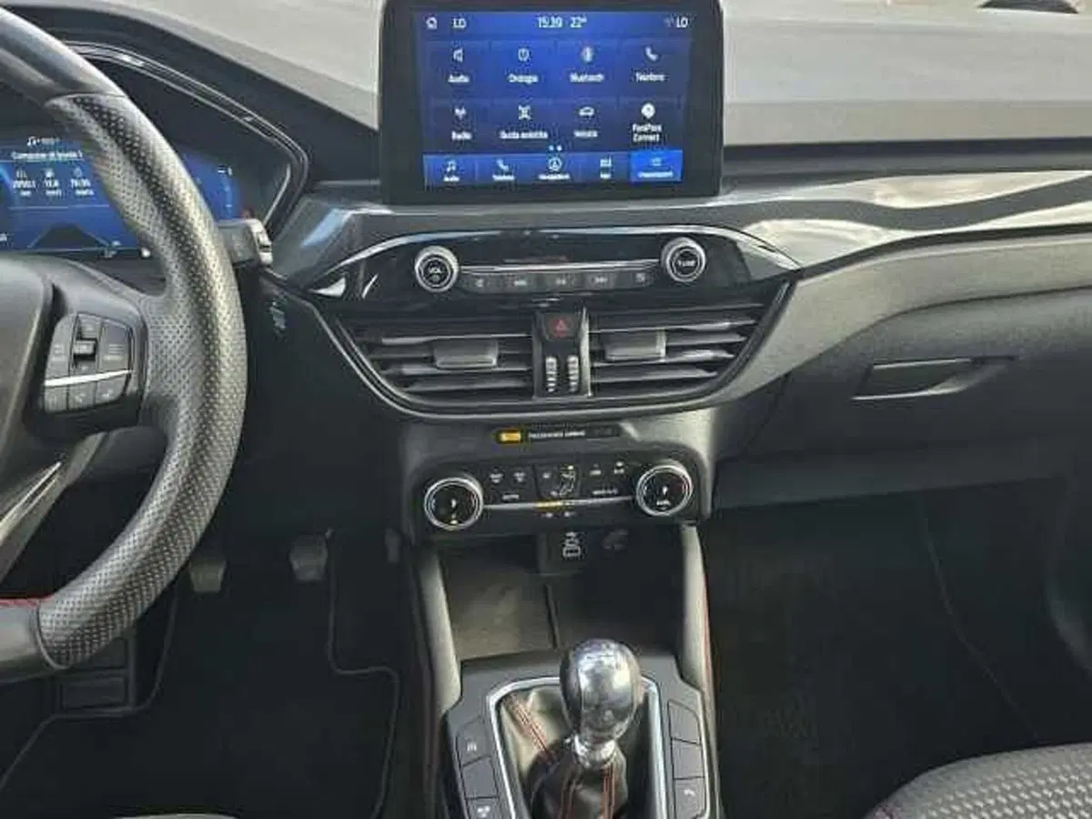 Ford Kuga usata a Treviso (12)