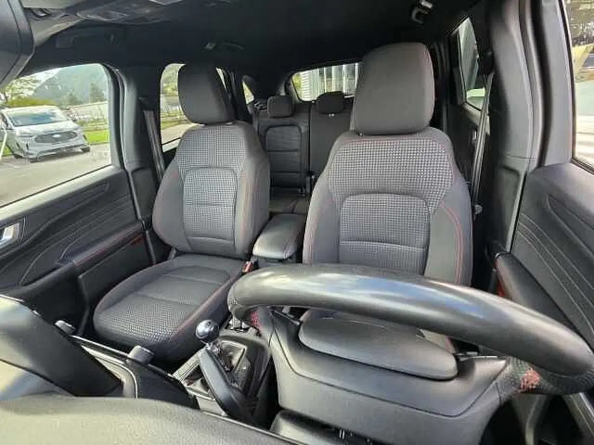 Ford Kuga usata a Treviso (17)