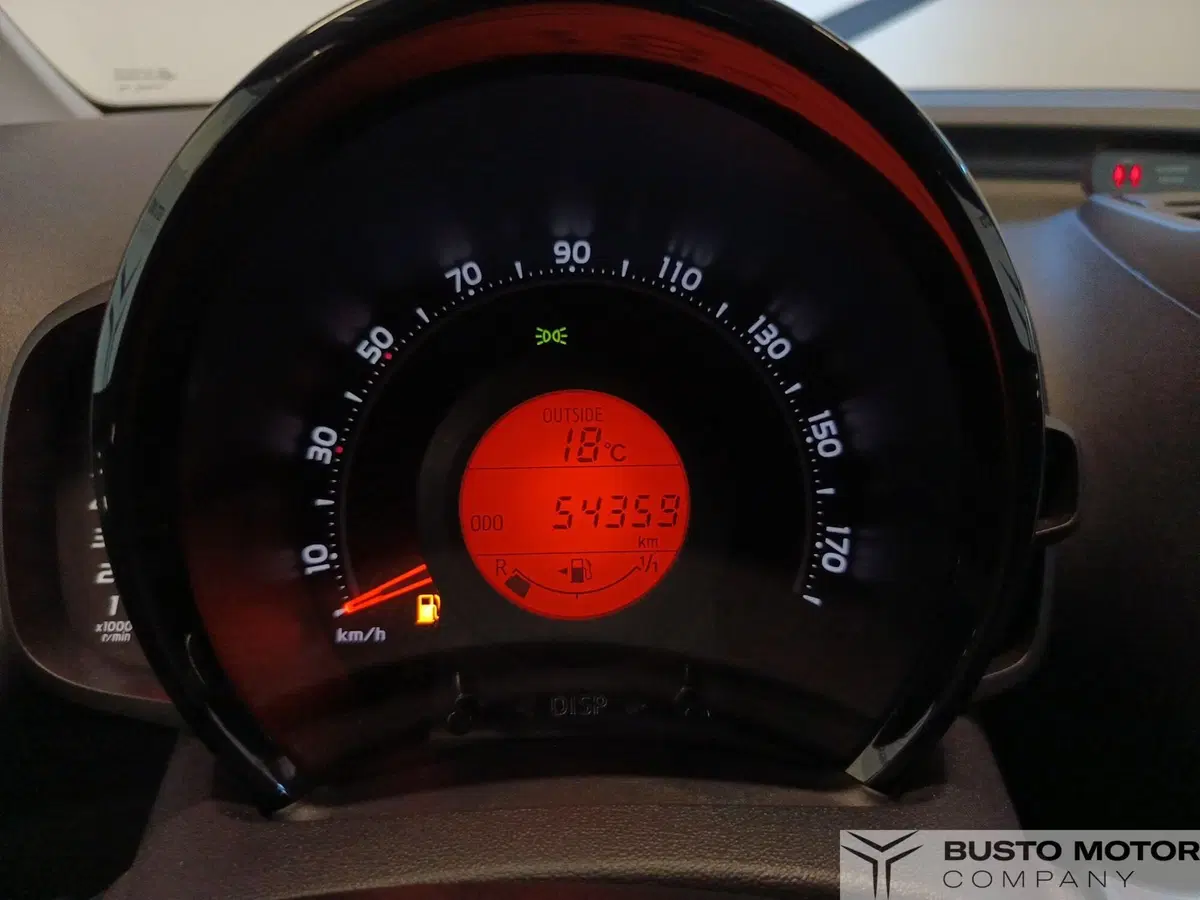 Toyota Aygo usata a Varese (12)