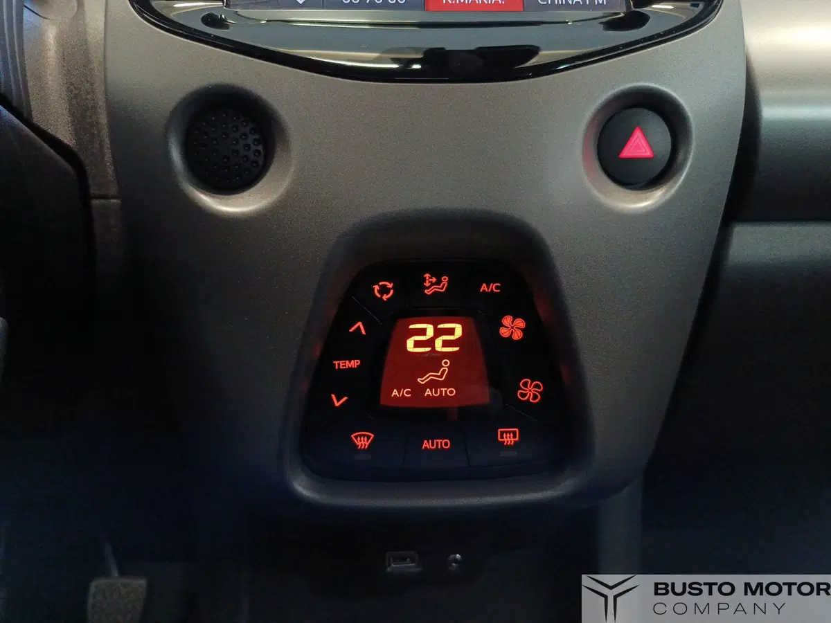 Toyota Aygo usata a Varese (14)