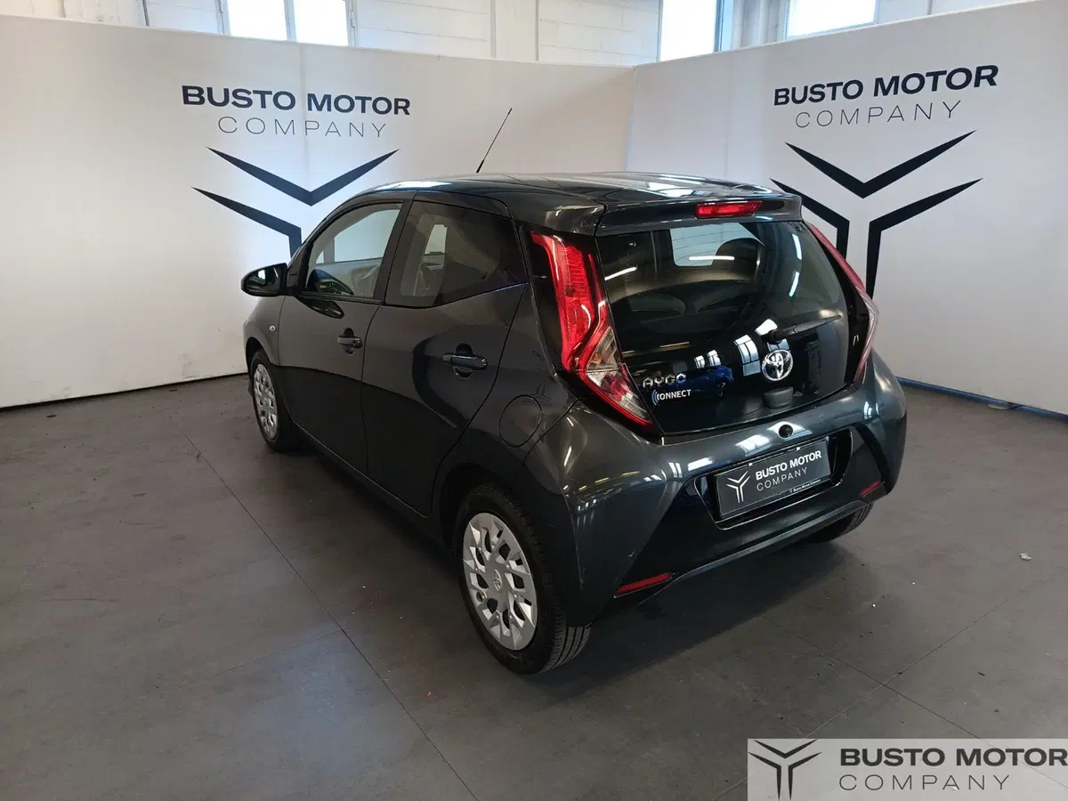 Toyota Aygo usata a Varese (6)