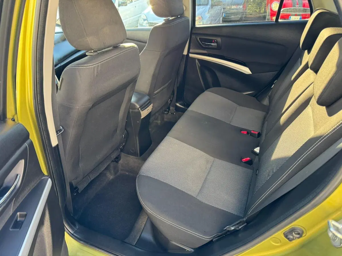 Suzuki S-Cross usata a Macerata (8)