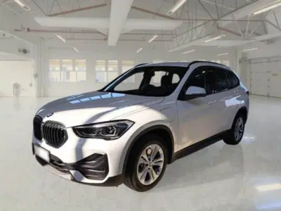 BMW X1 xDrive25e Business Advantage del 2021 usata a Belpasso