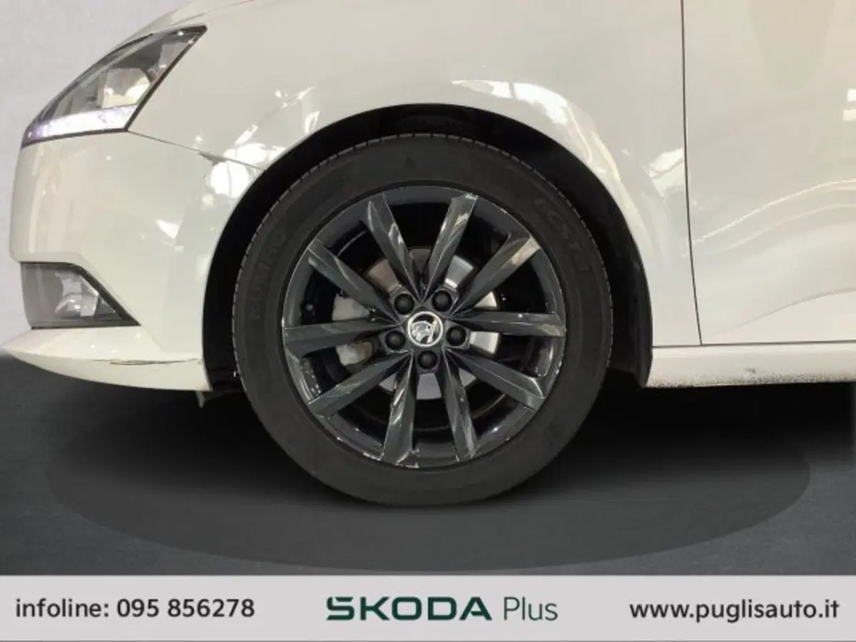 Skoda Fabia usata a Catania (14)