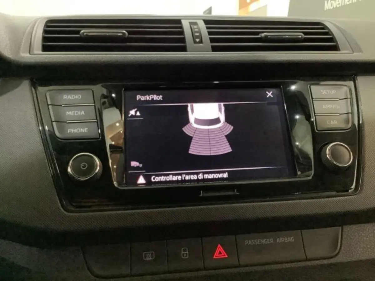 Skoda Fabia usata a Catania (18)