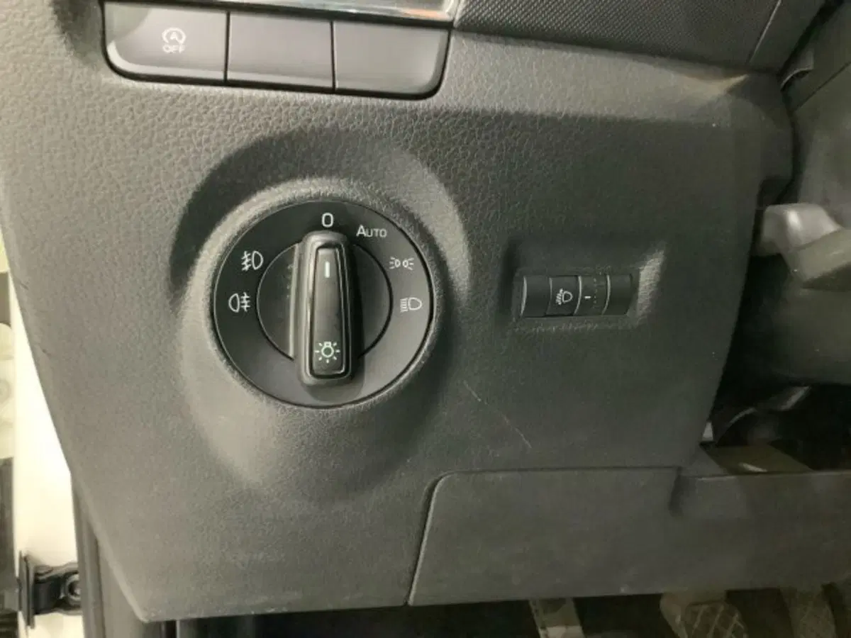 Skoda Fabia usata a Catania (20)