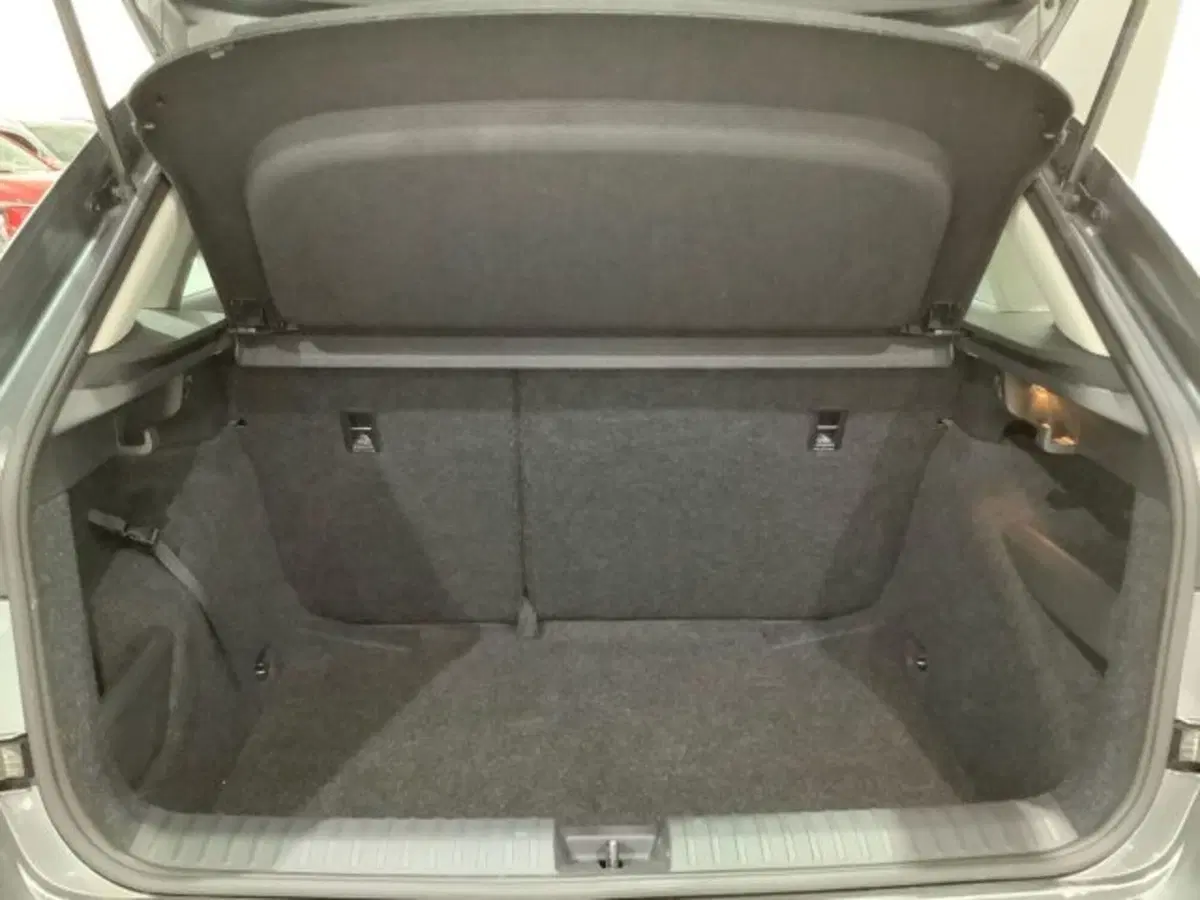 Skoda Kamiq usata a Catania (12)