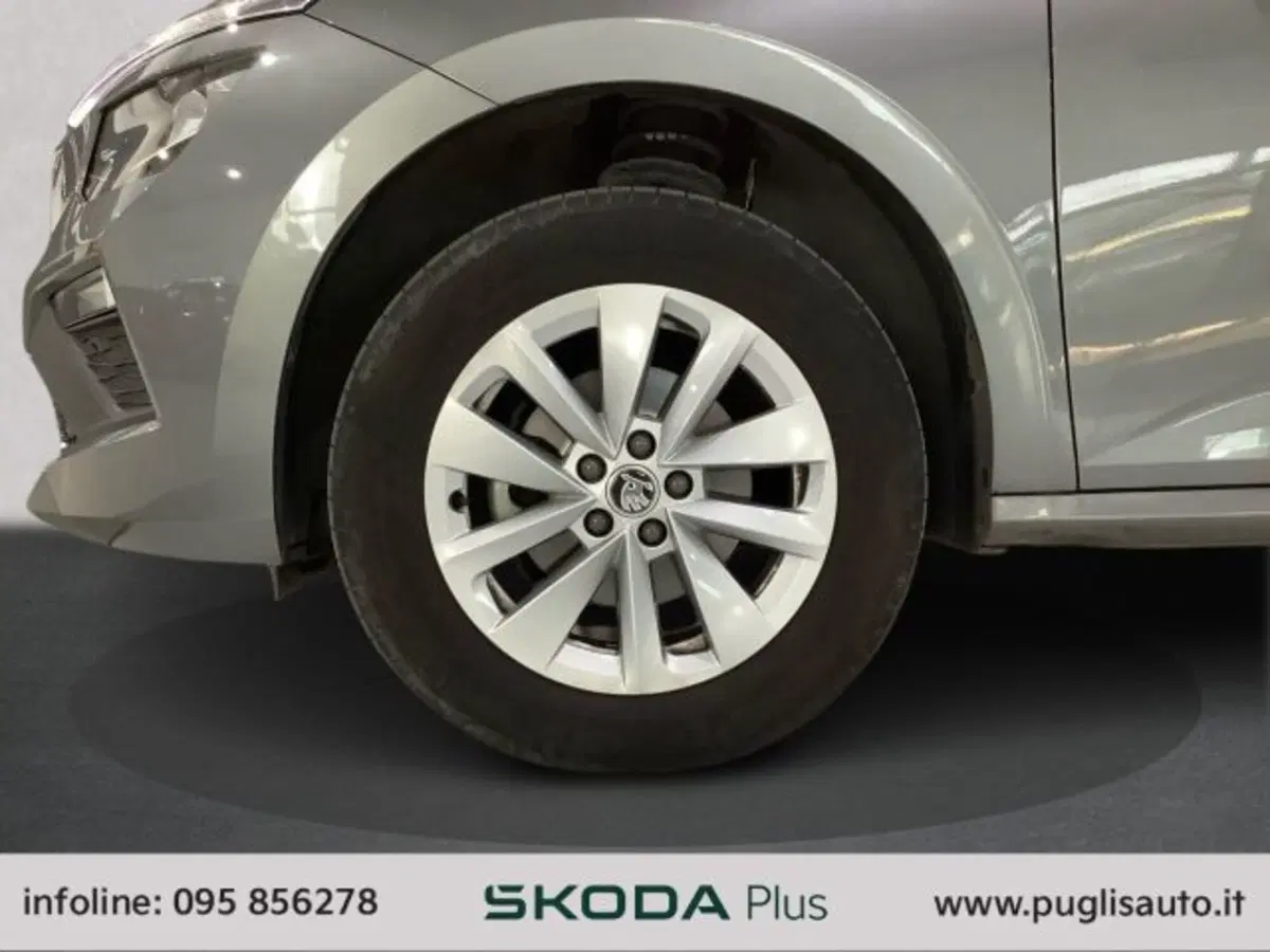 Skoda Kamiq usata a Catania (14)