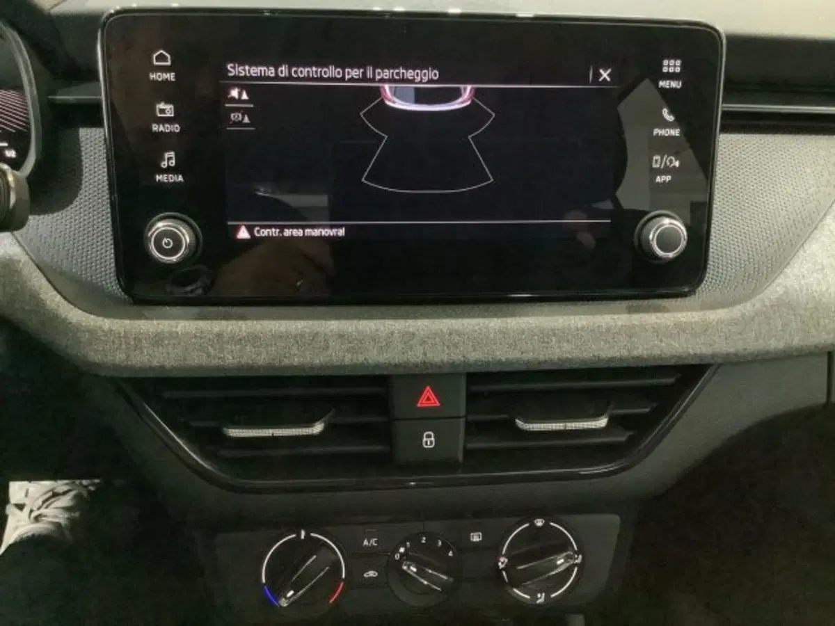 Skoda Kamiq usata a Catania (17)