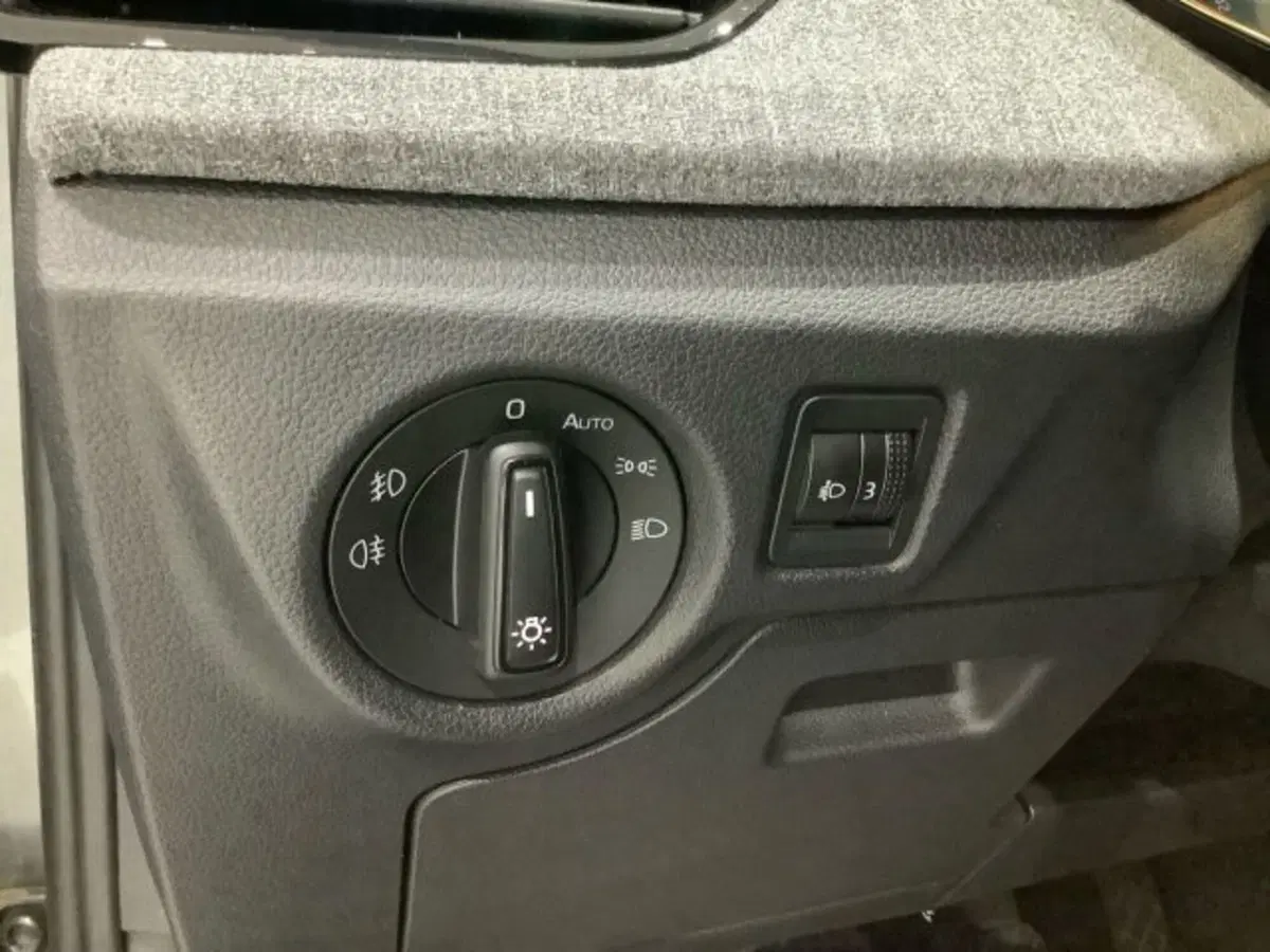 Skoda Kamiq usata a Catania (19)
