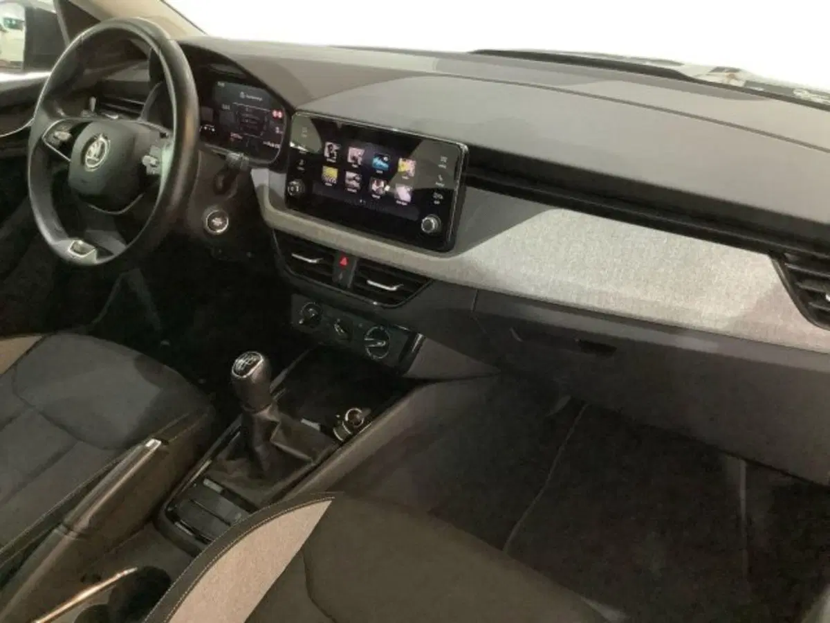 Skoda Kamiq usata a Catania (9)