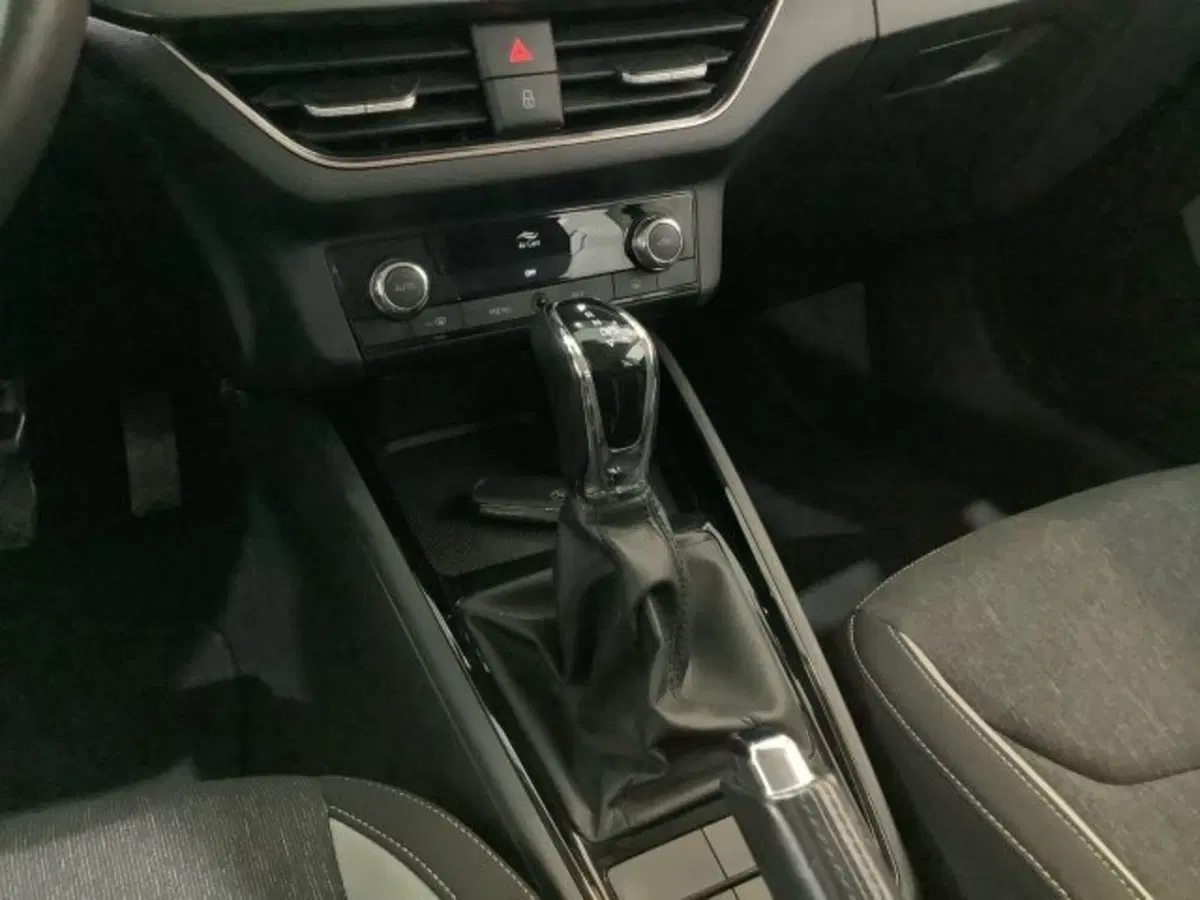 Skoda Kamiq usata a Catania (8)