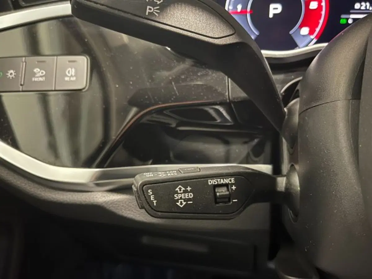 Audi Q3 Sportback usata a Treviso (9)